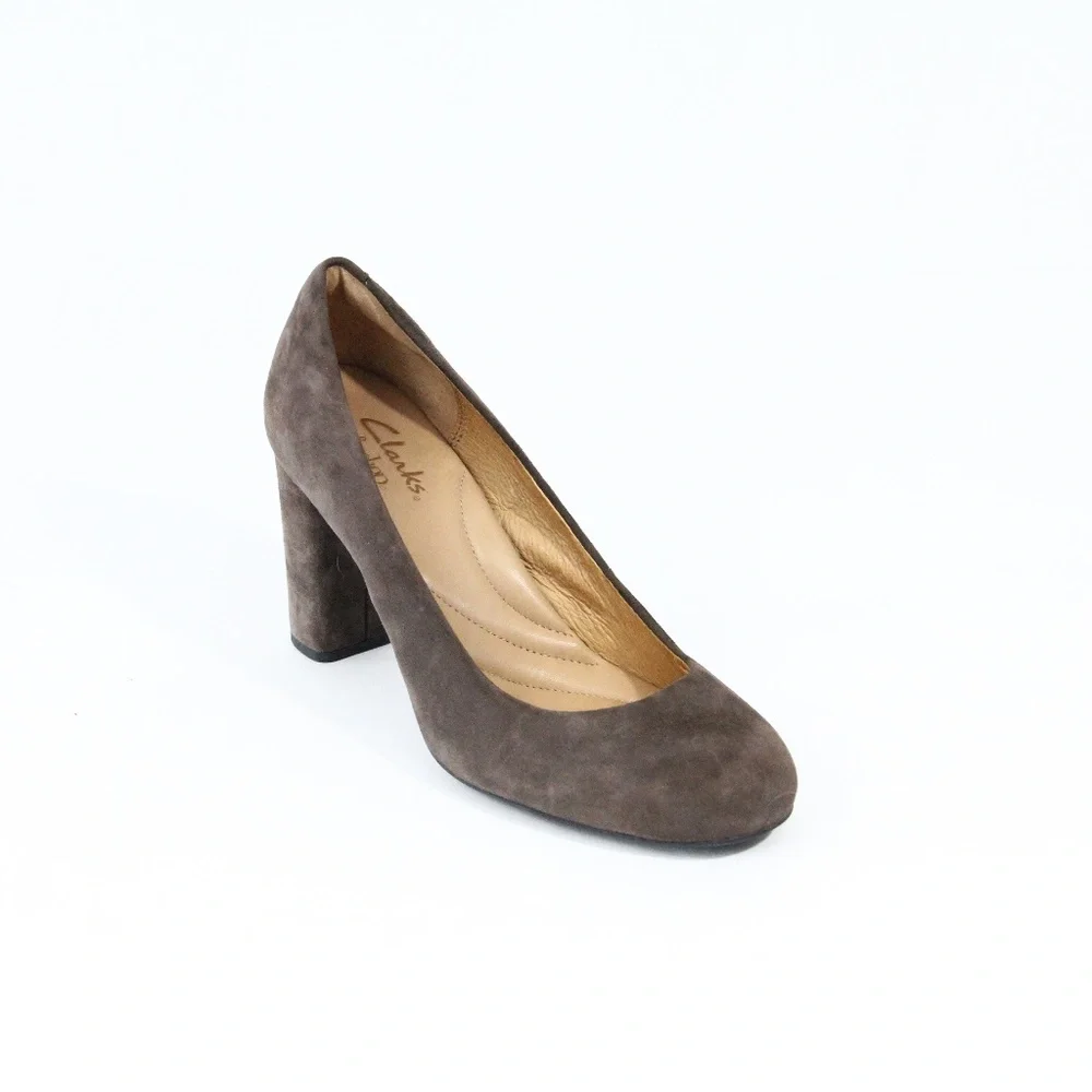 Clarks Brown Suede Pumps Women Heels - Picture 2 of 7